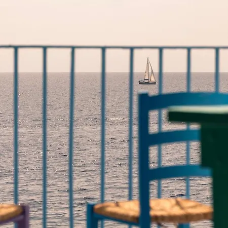 Guest house La Sirena *